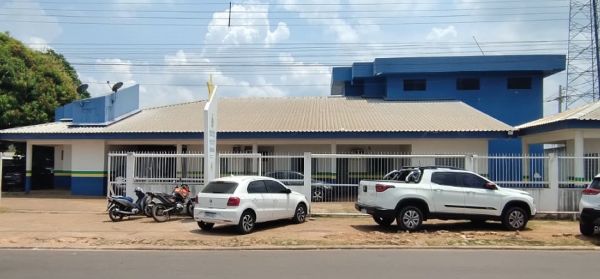 A Polícia Civil do Amazonas (PC-AM), por meio da Delegacia Especializada de Polícia (DEP) de Itacoatiara (a 176 quilômetros de Manaus), cumpriu, na terça-feira (18/03), um mandado de prisão preventiva contra um homem, de 21 anos, por descumprimento de medida protetiva em favor de sua ex-companheira, de 26 anos. A prisão foi realizada no bairro Centro, naquele município.