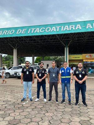 A Agência Reguladora de Serviços Públicos Delegados e Contratados do Estado do Amazonas (Arsepam) iniciou os preparativos para intensificar a fiscalização do transporte intermunicipal de passageiros durante o 58º Festival de Parintins. A ação começou com uma visita técnica, realizada na sexta-feira (16/05), ao município de Itacoatiara (distante 176 quilômetros de Manaus), considerado ponto estratégico no trajeto de quem se desloca até a ilha.